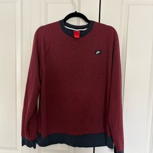 Nike Men's Burgundy and Black Crewneck Sweater